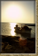 Fallschirmfliegen am Strand